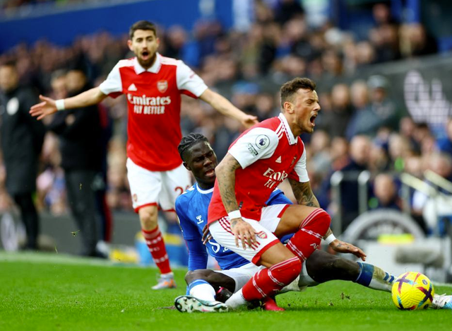 法国杯今晚走向成谜，萨克拉门托国王绝杀压哨，更衣室稳定，更衣室氛围转暖的简单介绍-爱游戏