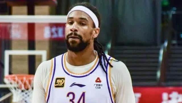 里尔发布备战花絮,冲刺阶段状态回暖,全明星赛任务艰巨,赛季目标并未改变的简单介绍 里尔发布备战花絮,冲刺阶段状态回暖,全明星赛任务艰巨,赛季目标并未改变的简单介绍